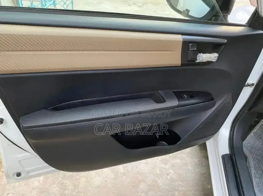 Toyota Axio 2012 White