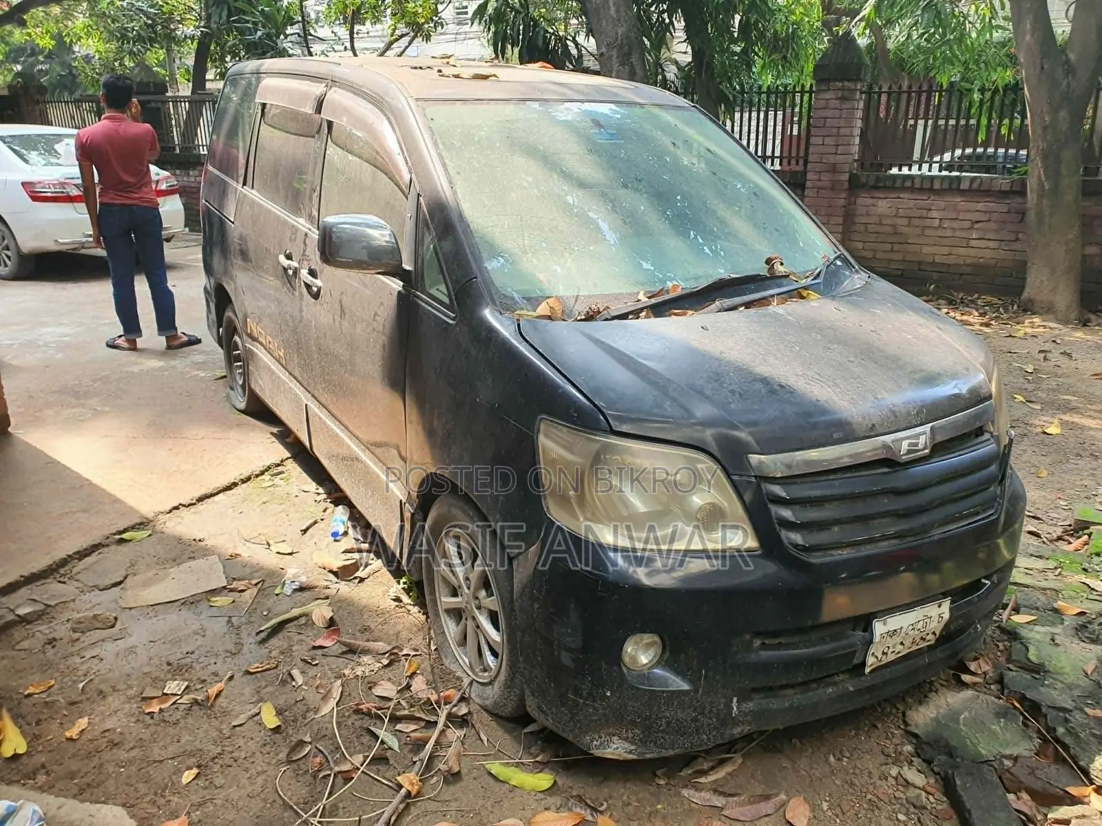 Toyota Noah 2004 – পারফেক্ট ডোনার কার | ইঞ্জিন রানিং | ফুল অপশন