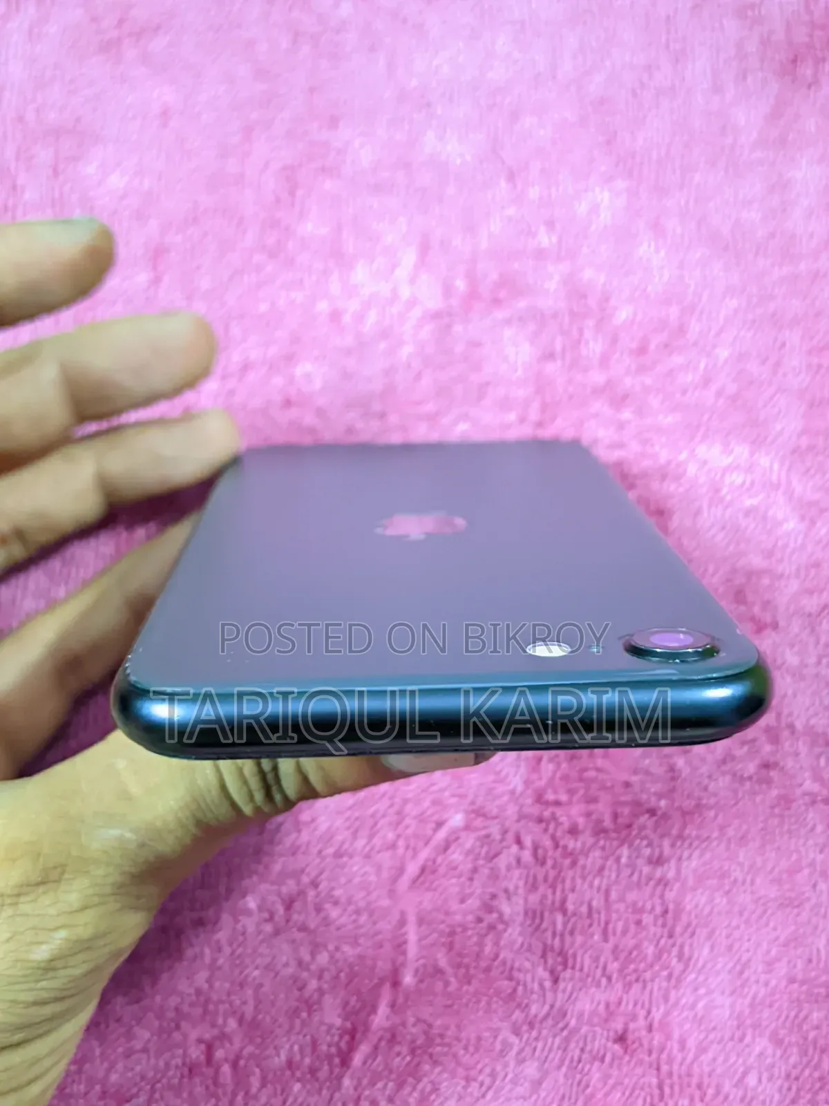 Apple iPhone SE 128 GB Black