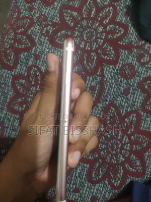Apple iPhone 7 128 GB Rose Gold
