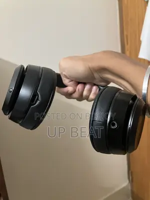 Beats Solo 4