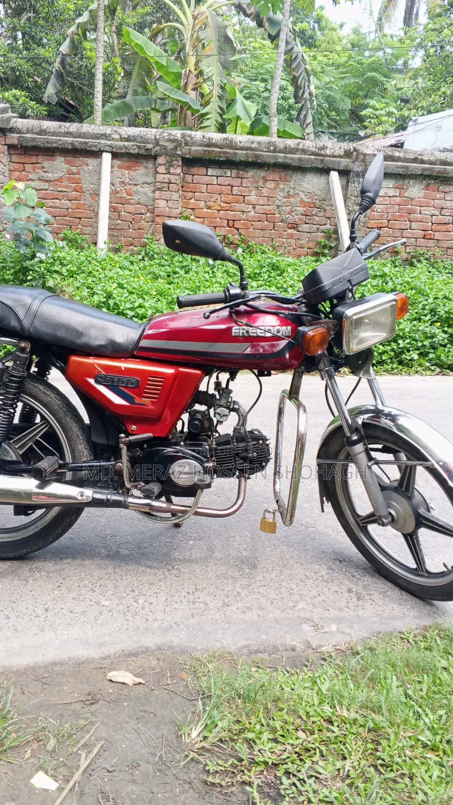 Yamaha 2012 Red