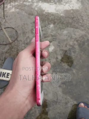 অ্যাপল আইফোন ৭ প্লাস ১২৮ জিবি রেড