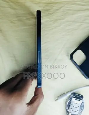 Apple iPhone 12 64 GB Blue