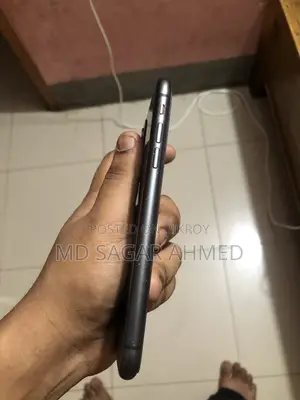 Apple iPhone 11 64 GB Black