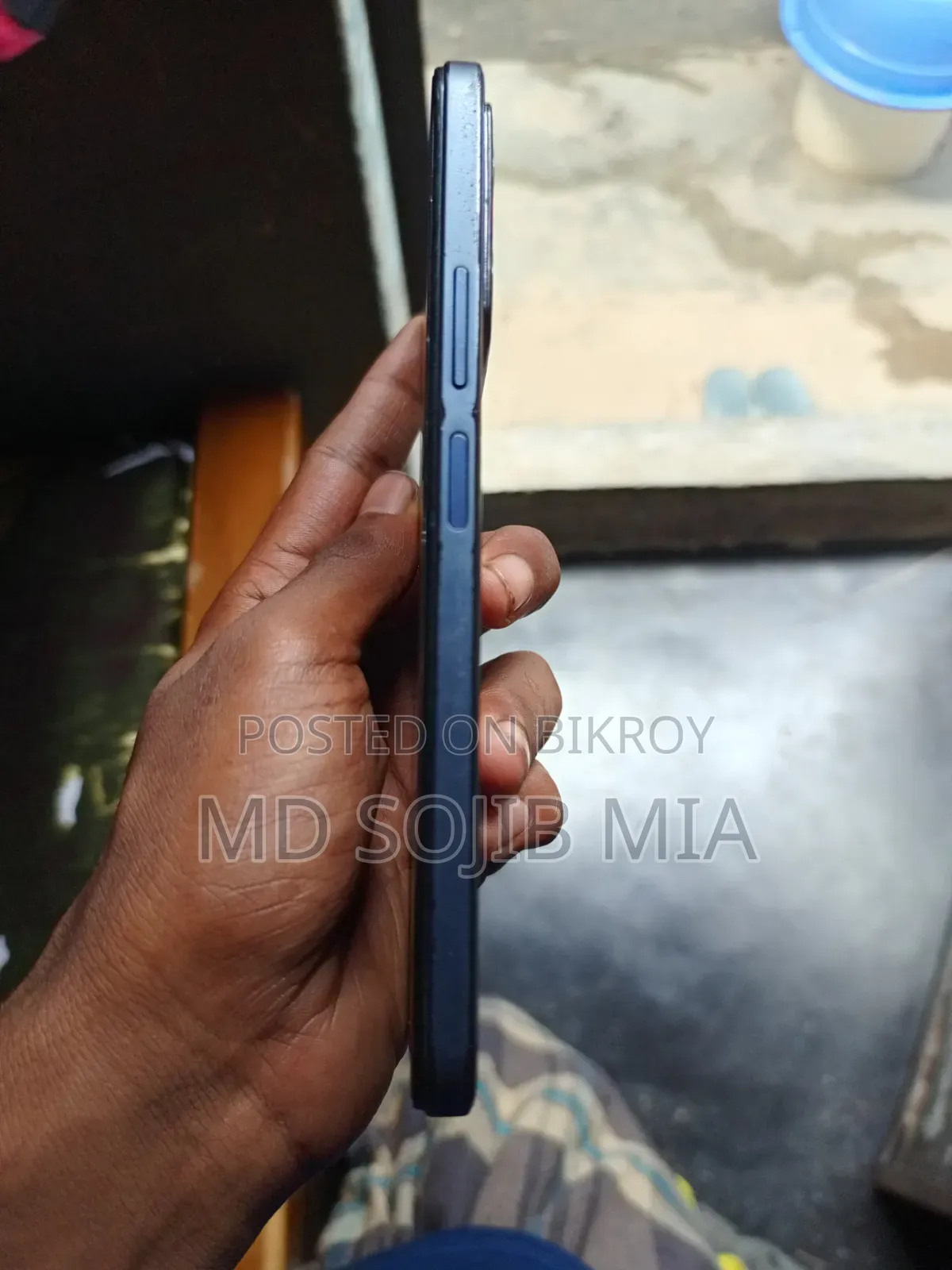 Vivo Y22s ১২৮ জিবি ব্ল্যাক