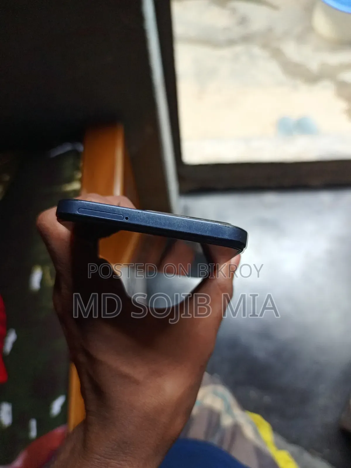 Vivo Y22s ১২৮ জিবি ব্ল্যাক