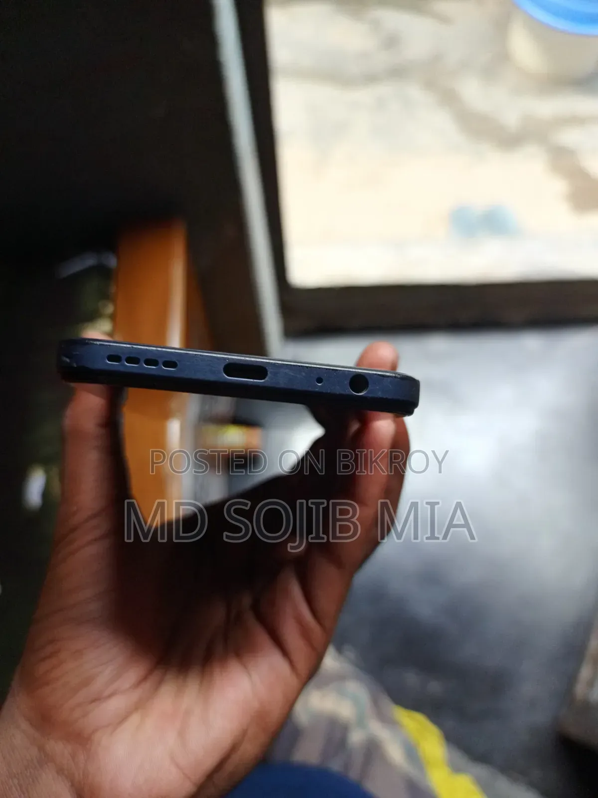 Vivo Y22s ১২৮ জিবি ব্ল্যাক