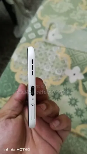 Tecno Pova 128 GB White
