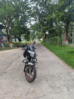বাজাজ পালসার ১৩৫ এলএস ২০১১ কালো