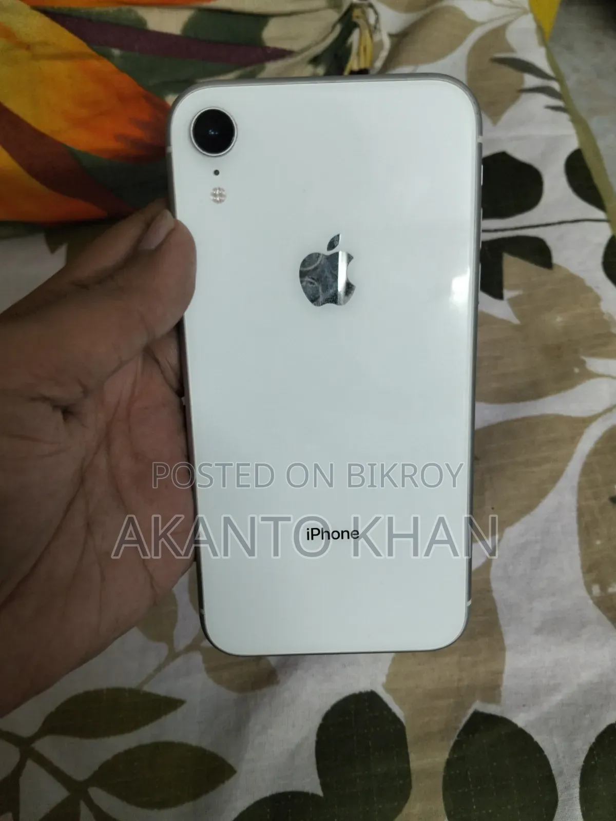 Apple iPhone XR 128 GB White
