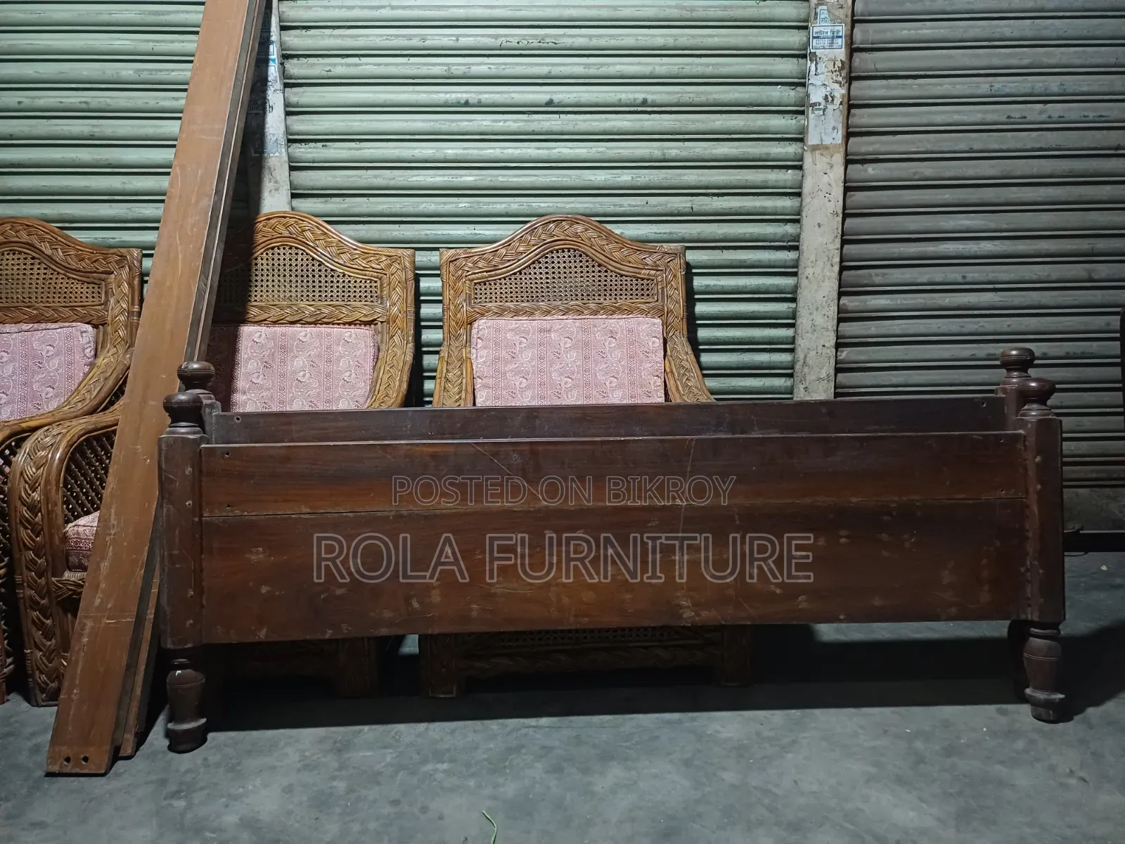 Iron Wood Bed 6/7 Feet