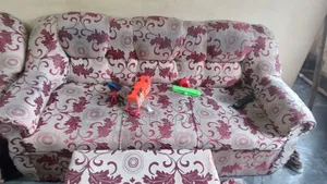 Selling Sofa Set