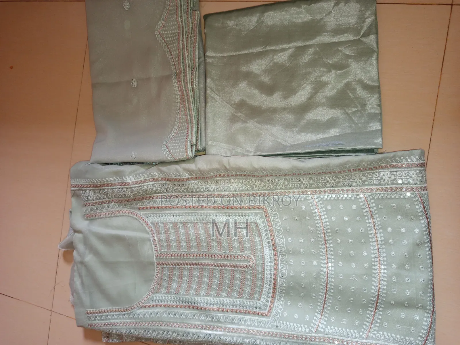 Three Piece (Gifted)