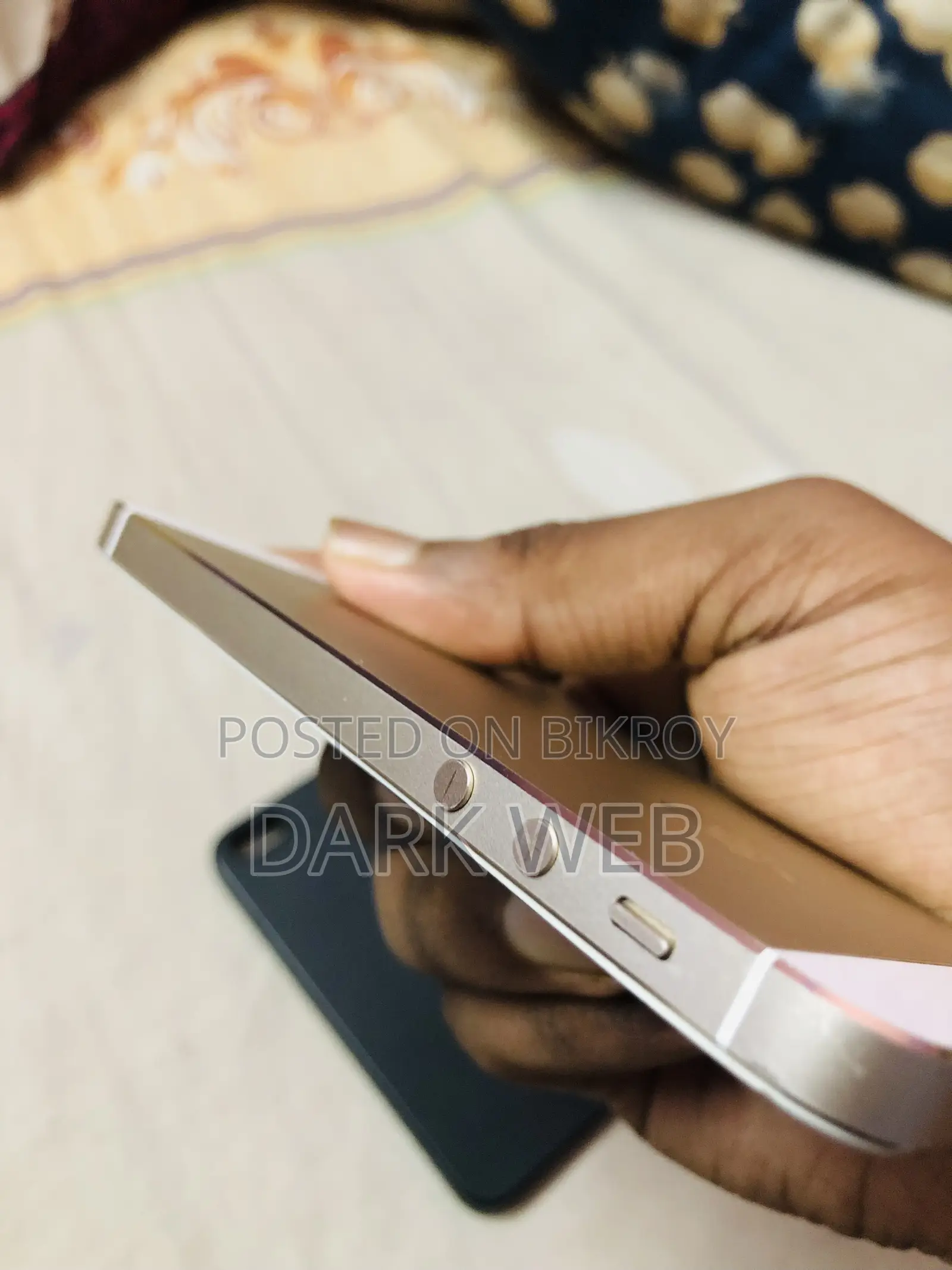 Apple iPhone 5s 16 GB Gold