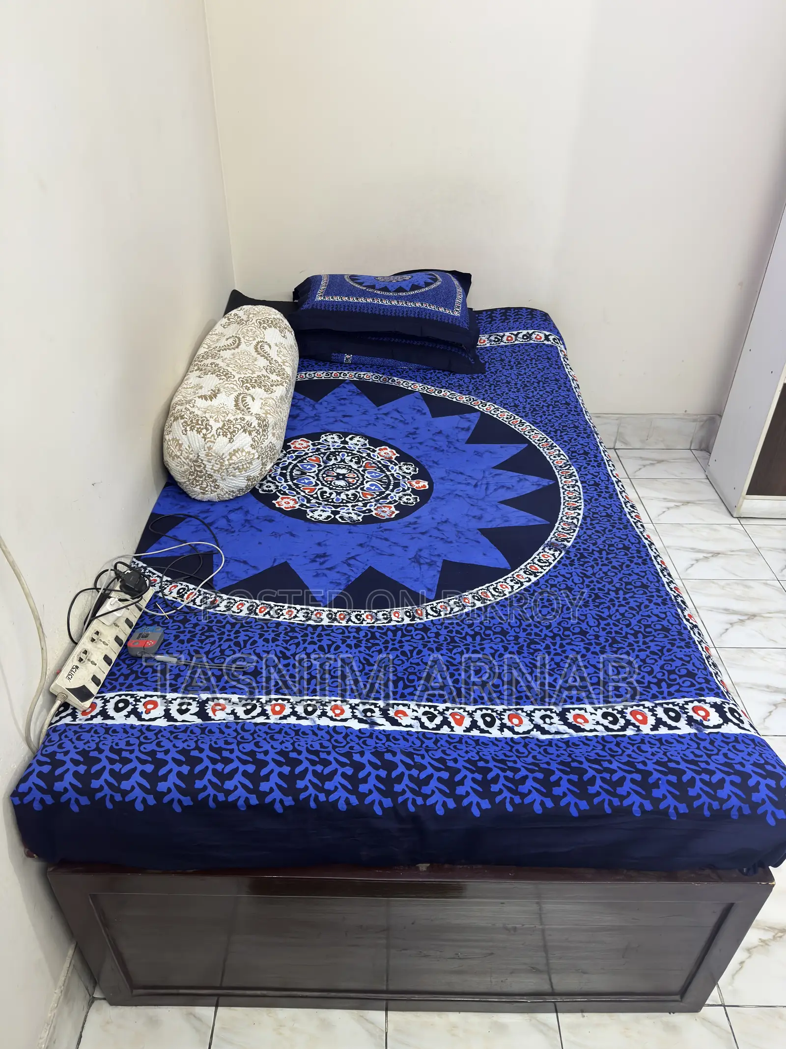 Teak Wood Bed / Khat / Single Bed (Negotiable)