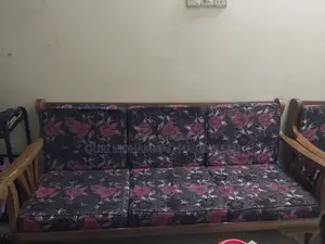 হোম ফার্নিচার