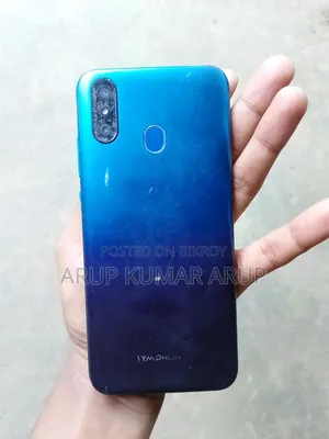 Symphony Z18 32 GB Purple
