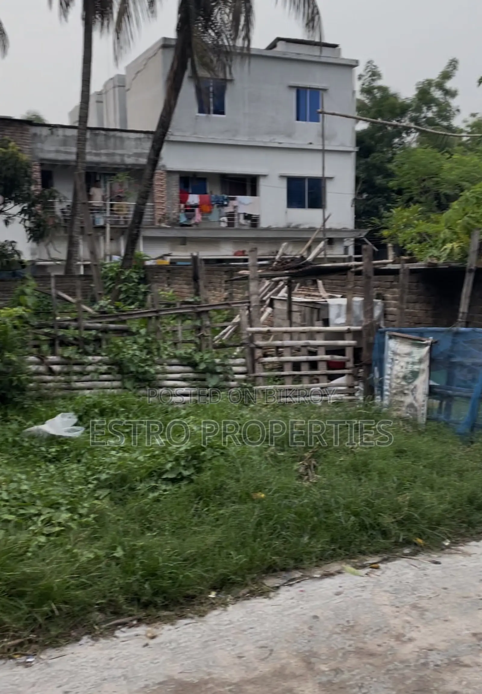 ২.৭৫ কাঠা জমি ৫ তলা Kda প্ল্যানসহ সরকার পাড়া খুলনায় বিক্রি হবে