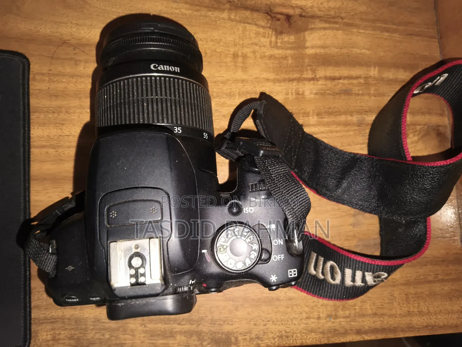 Canon 700 D