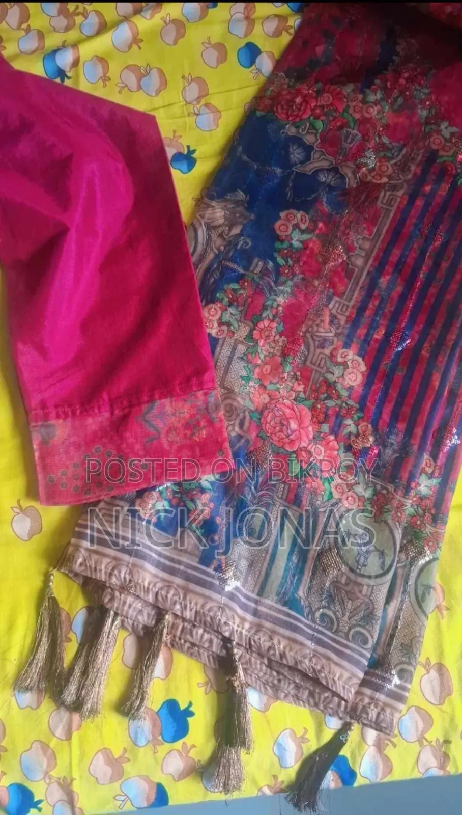 সিকোয়েন্সের কাজ করা এক্সক্লুসিভ থ্রি পিস