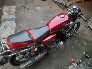American Ironhorse 2017 Red