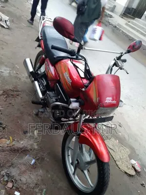 Hero Dawn 100 2024 Red