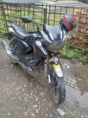 টিভিএস অ্যাপাচি আরটিআর ১৬০ ২ভি ২০১৮ ব্ল্যাক
