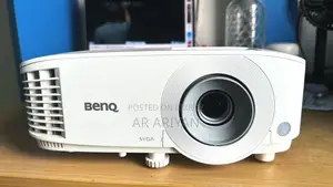 প্রজেক্টর Benq Mw560