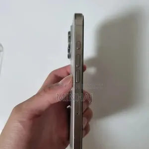 Apple iPhone 15 Pro 128 GB Gray