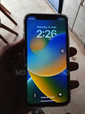 Apple iPhone X 64 GB White
