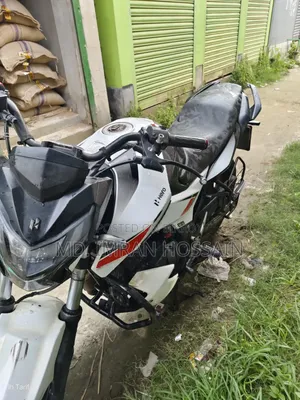 হিরো থ্রিলার ১৬০আর ২০২২ সাদা