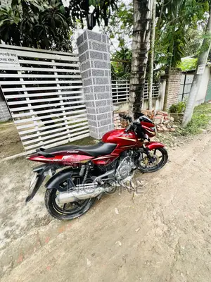 New Bajaj Pulsar 150 2016 Red