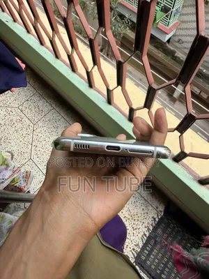 Samsung Galaxy S21+ 5G 128 GB Gold