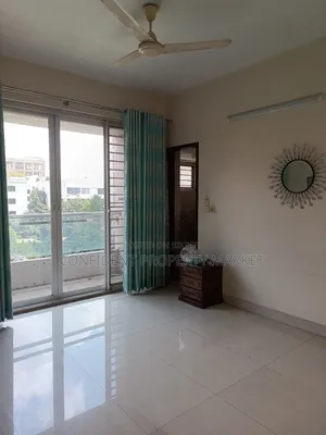 বারিধারায় ভাড়ার জন্য আসবাবপত্রসহ ৩ বেডরুমের অ্যাপার্টমেন্ট