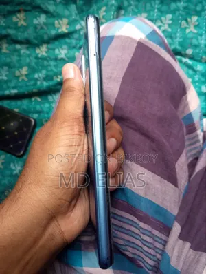Vivo Y20G 128 GB Blue