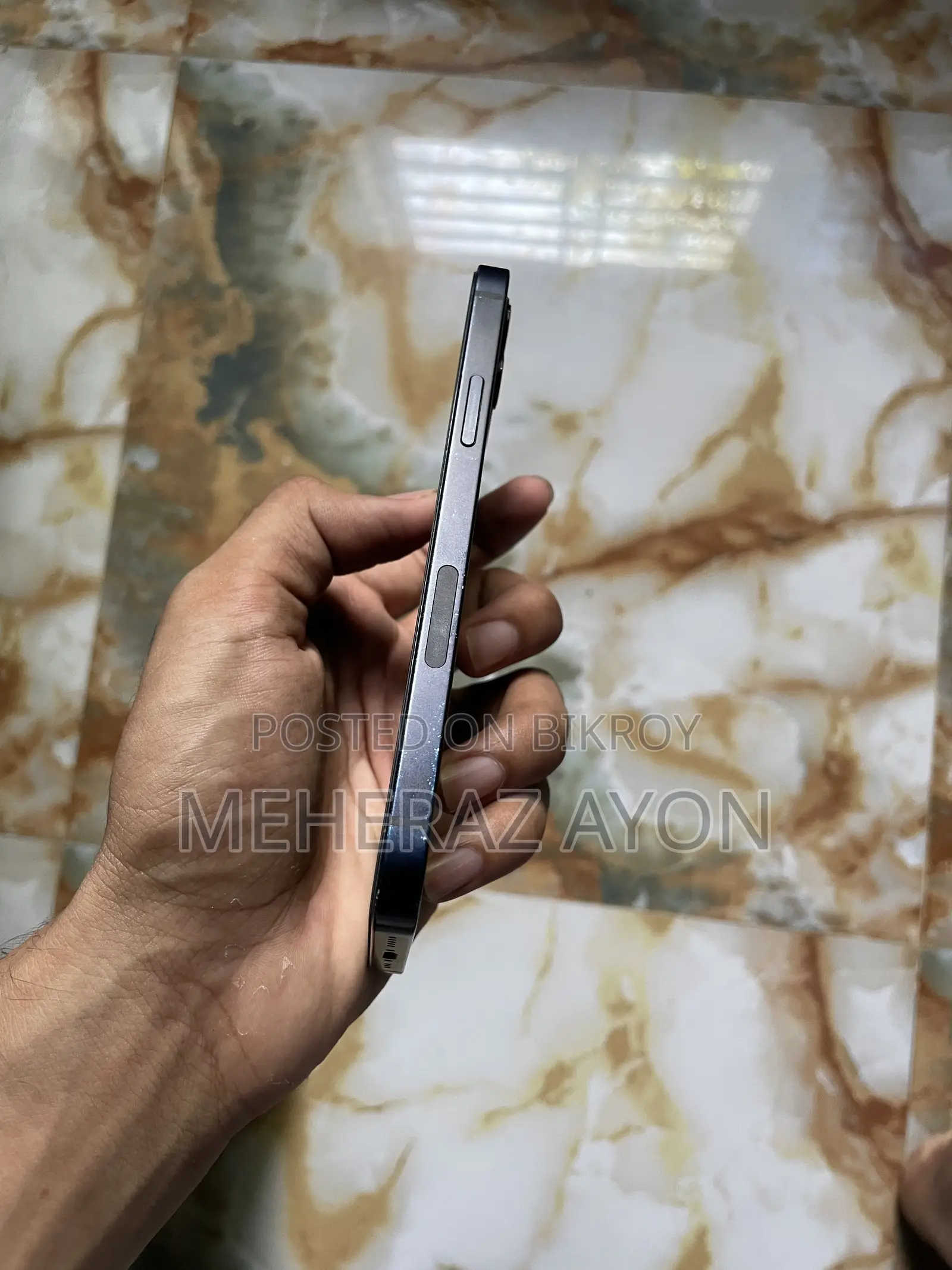 Apple iPhone 12 64 GB Black
