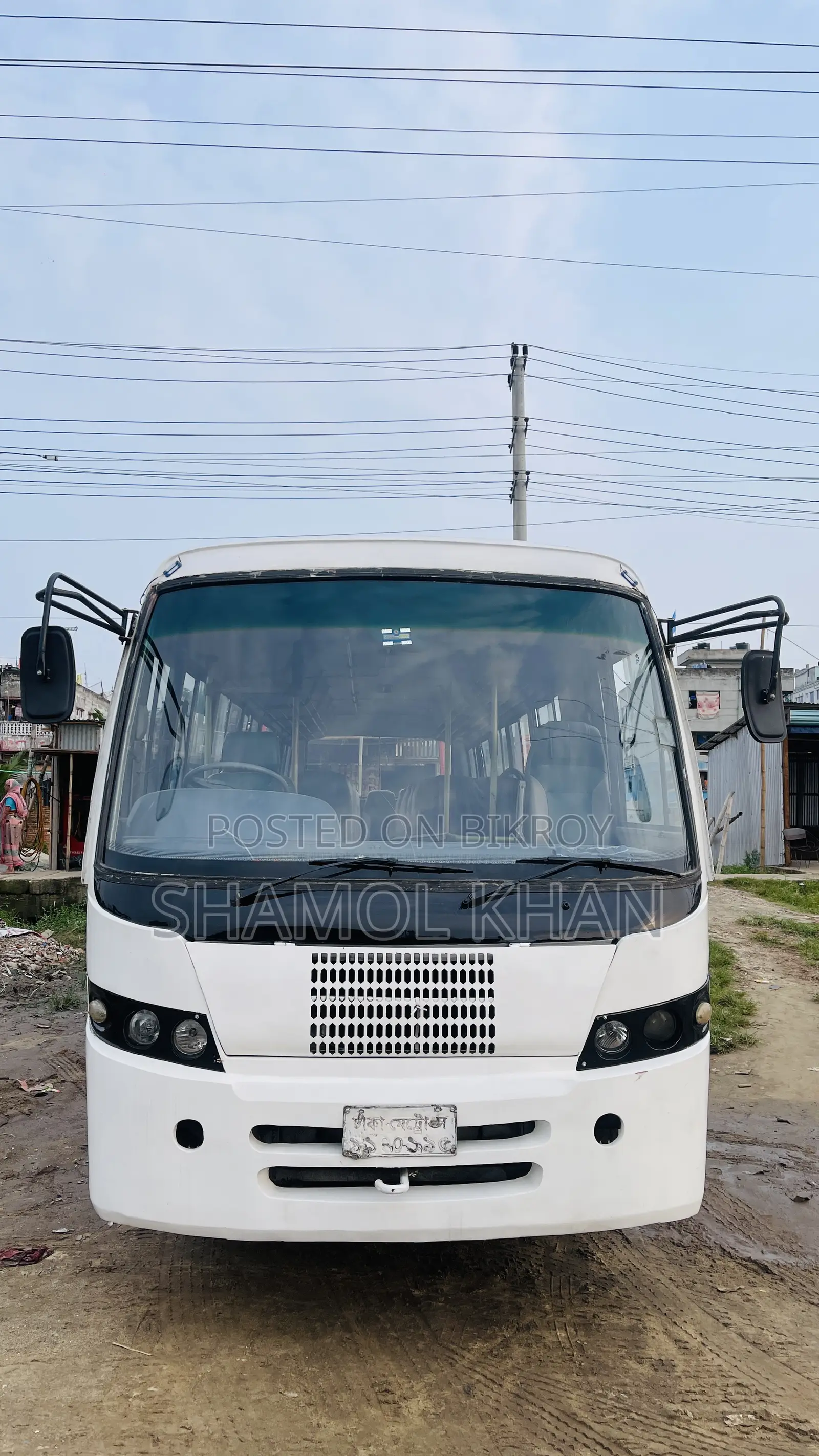 Tata LP 2012 White