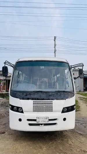 Tata LP 2012 White