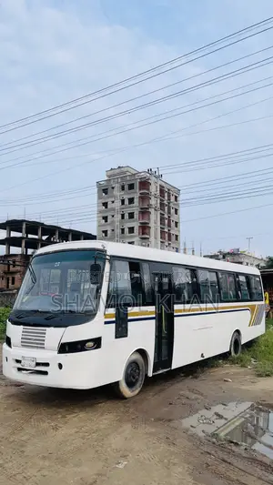 Tata LP 2012 White