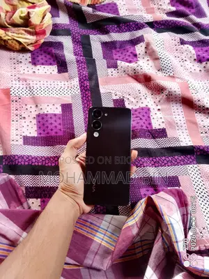 Vivo Y04 128 GB Green