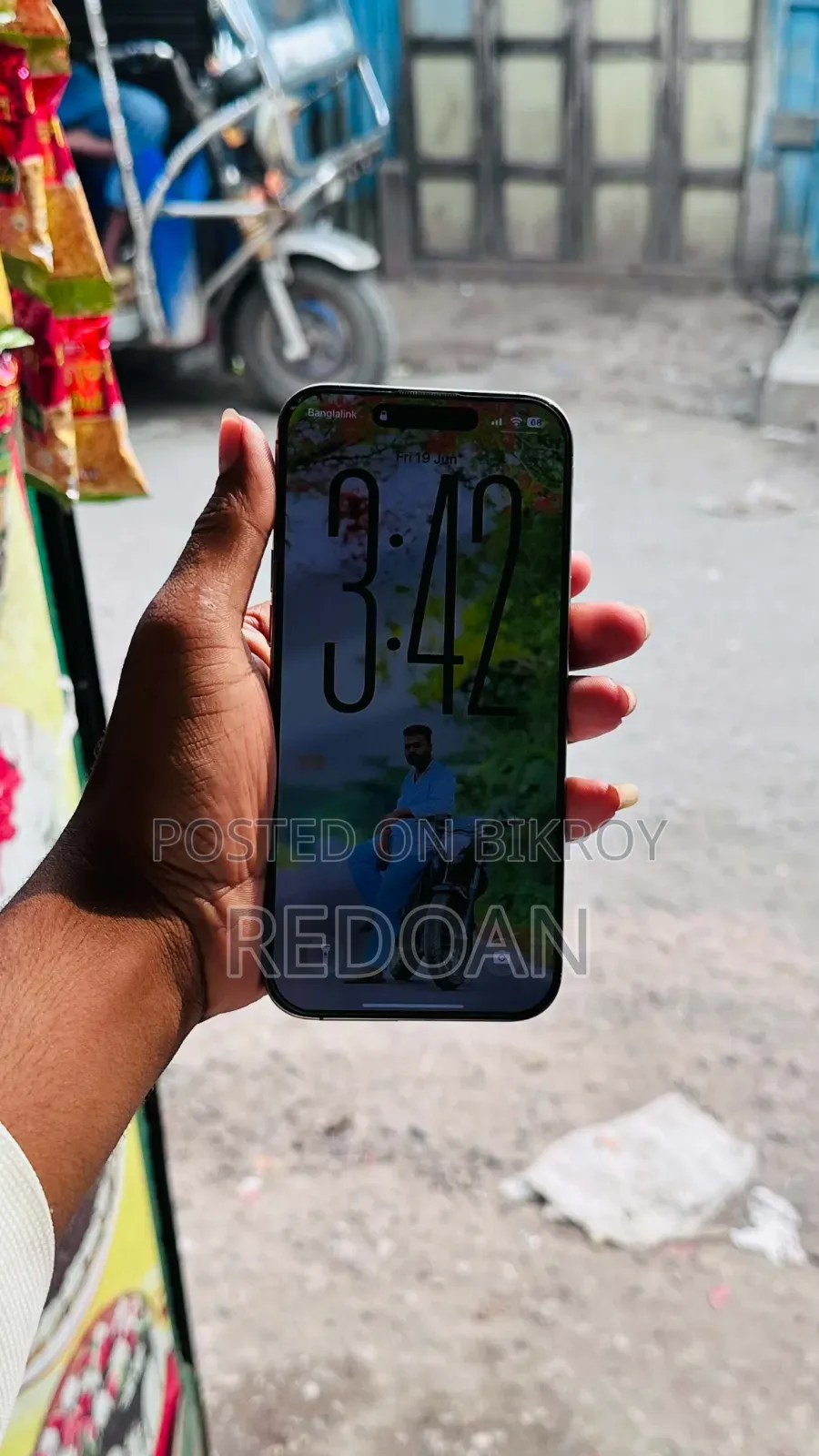 নতুন অ্যাপল আইফোন ১৬ প্রো ম্যাক্স ২৫৬ জিবি রোজ গোল্ড