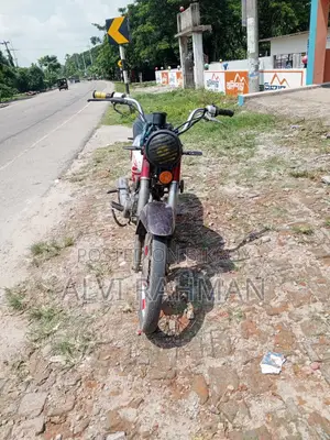 Honda 2004 Red