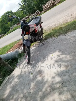 Honda 2004 Red