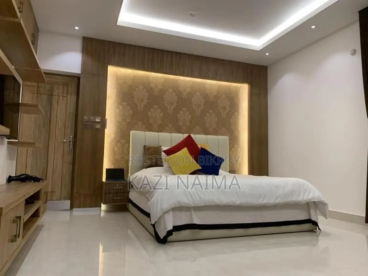 3-bedroom Apartment in Zafarabaad House, Dargah Mahalla for Sale