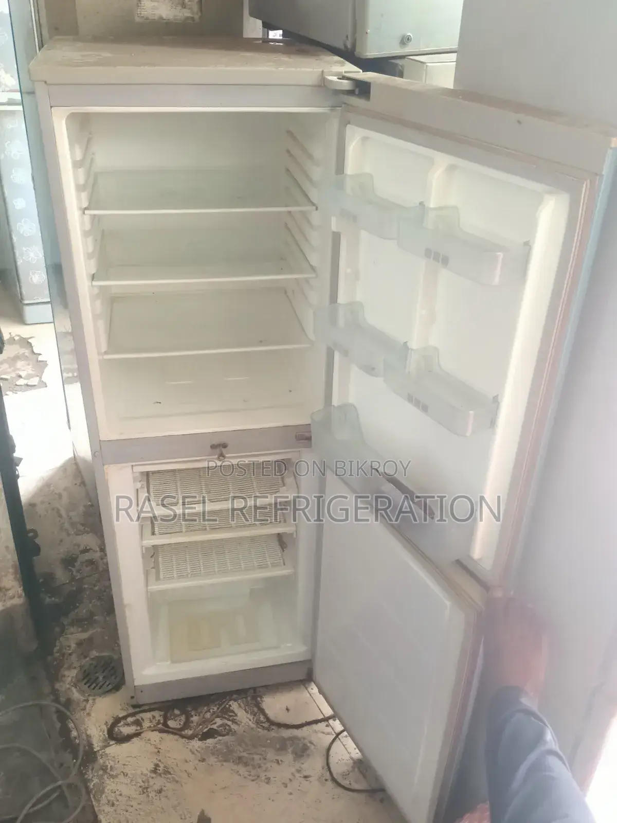 16 CFT My One Refrigerator for sale.