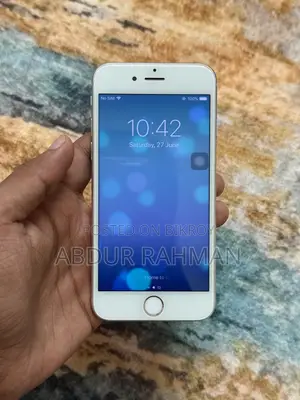 Apple iPhone 6s 16 GB Gold