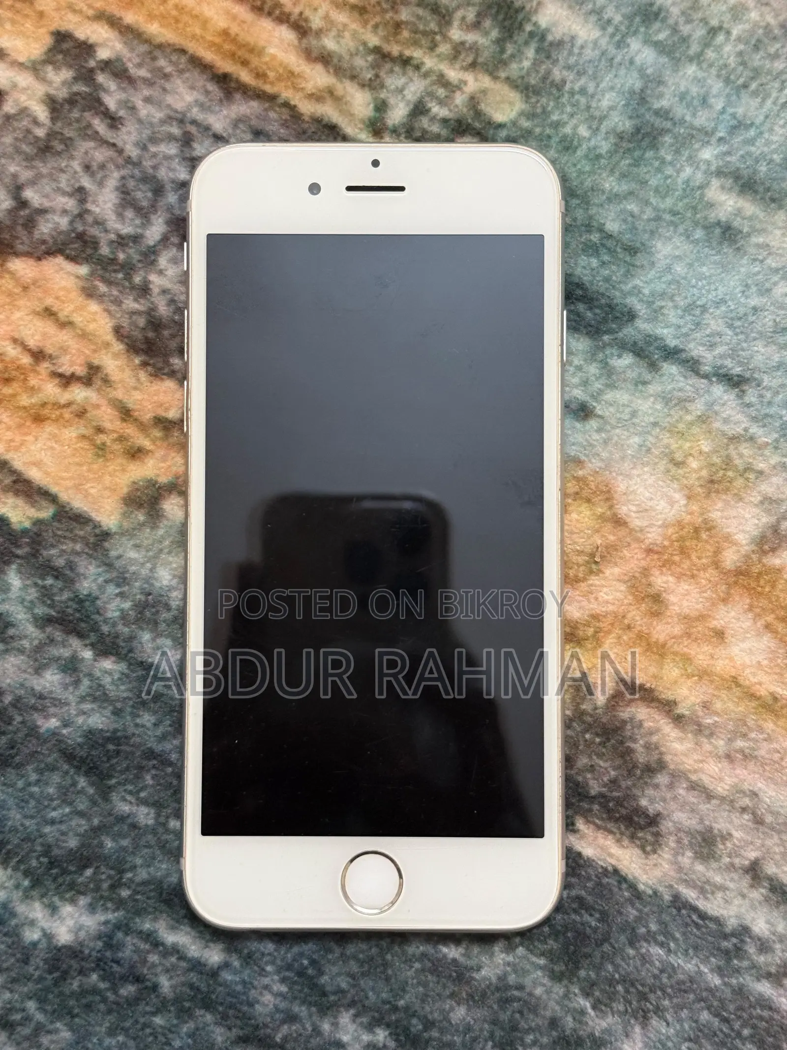 Apple iPhone 6s 16 GB Gold