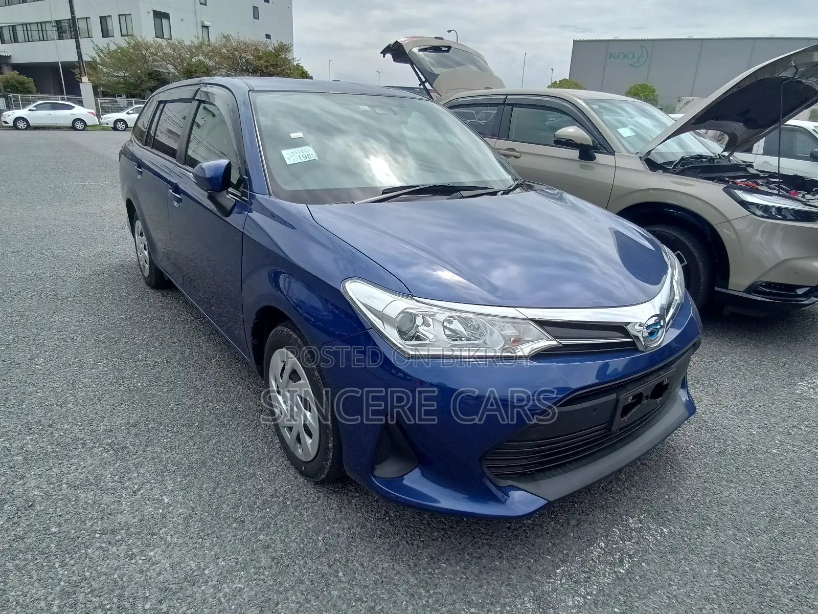 Toyota Corolla Fielder 2021 Blue