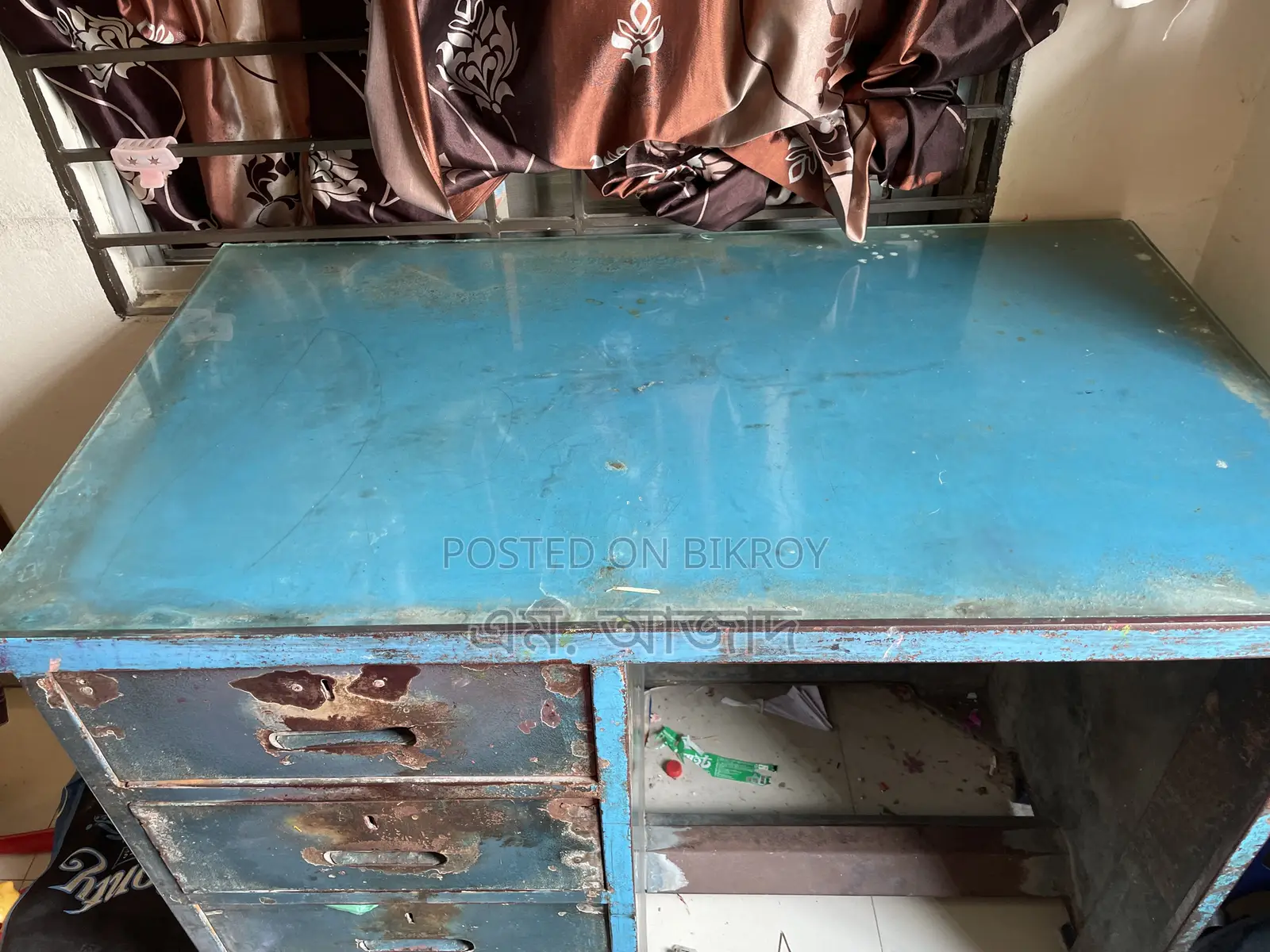 Iron Steel Table
